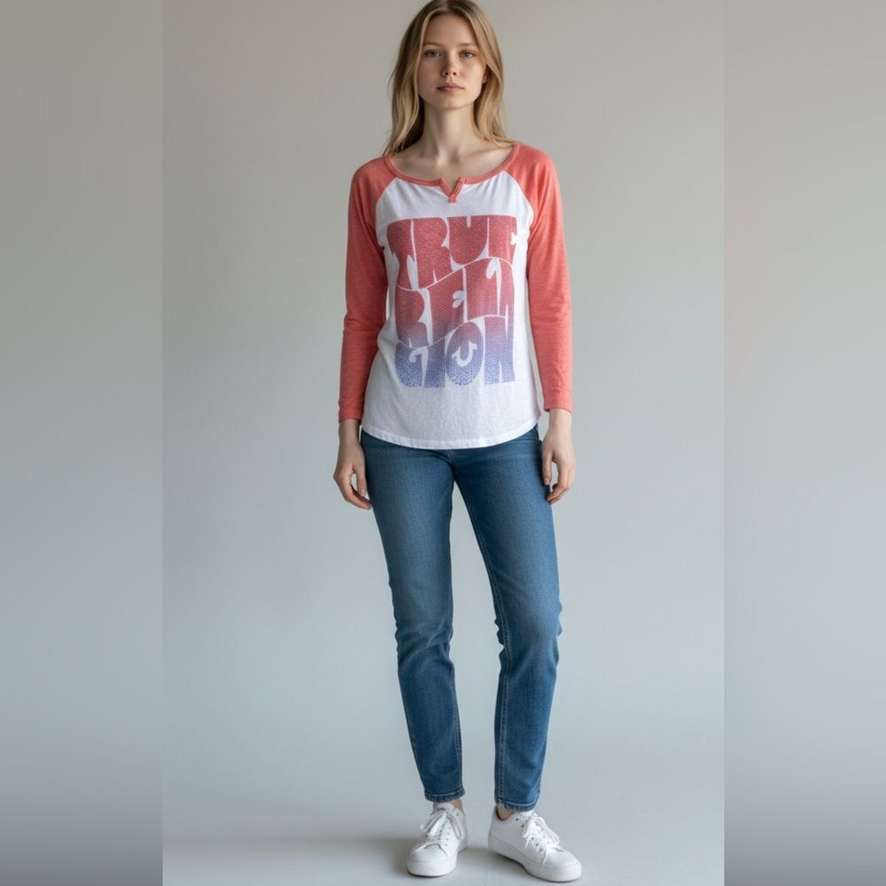 TRUE RELIGION - HIPPIE SURF RAGLAN TEE sz M (Burnout Tee)